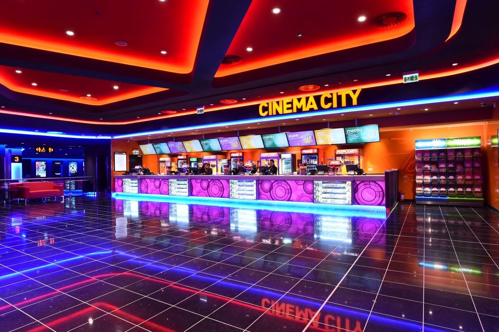 Cinema-City-Iulius-Mall-Suceava-03_4c365.jpg