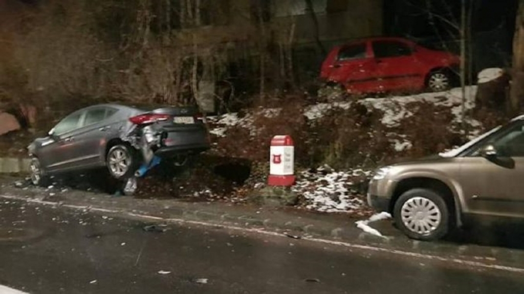 accident_drumul-poienii_decembrie-678x381_8d6e7.jpg