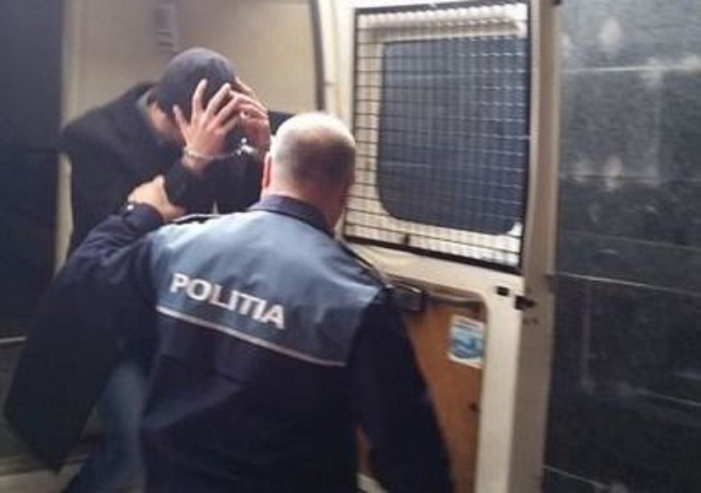 barbat-retinut-de-politie-catuse-arest_a8dee.jpg