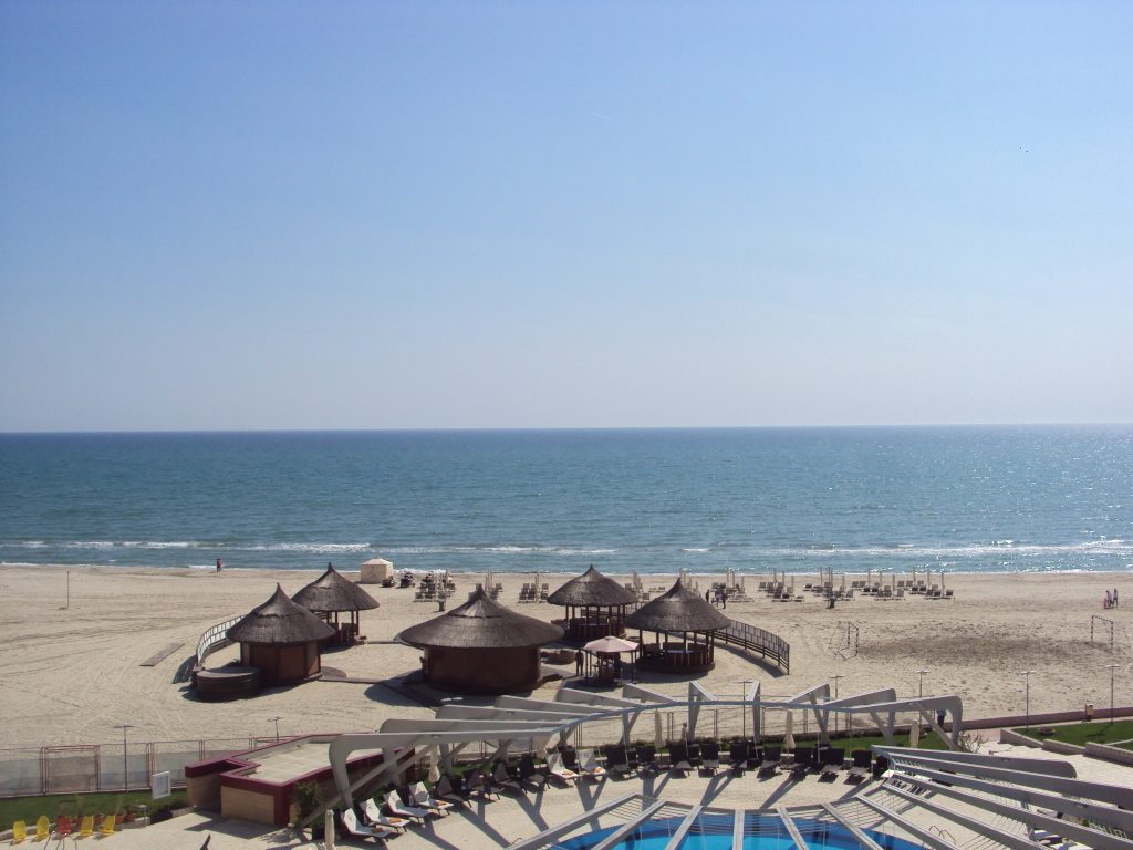plaja-mare-neagra-1024x768-1_5b77c.jpg