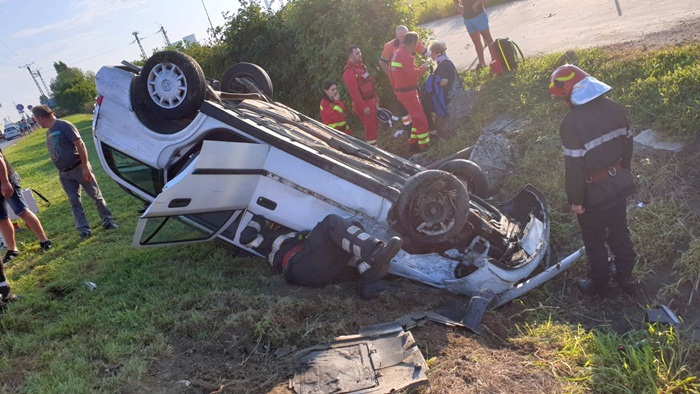 accident-tir-masina-rasturnata-Sagului-1_58f52.jpg