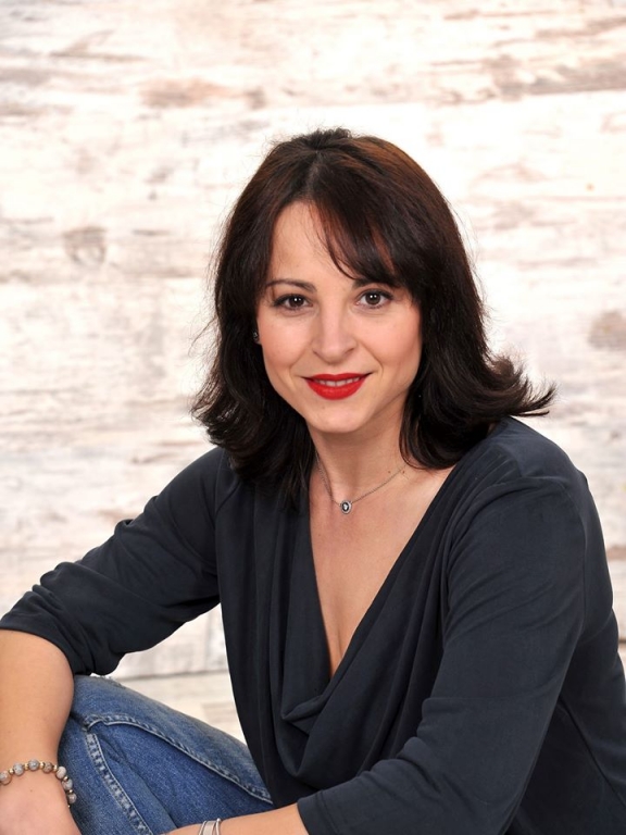 corina-ungureanu_48ef4.jpg