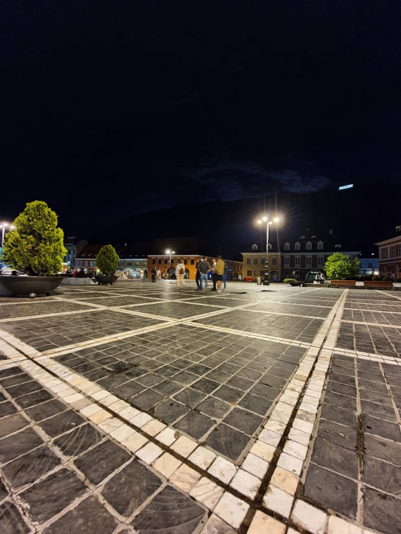 a960ef59-a2a4-49f9-bb82-0219dd0e41b4_e6e5e.jpg
