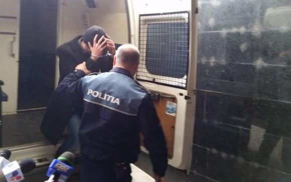 images_barbat-retinut-de-politie-catuse-arest_d1cc0.jpg