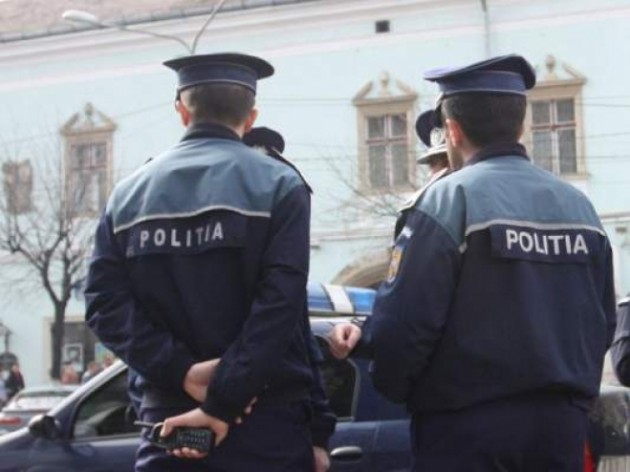 politia-patrula-politisti.jpg_37b75.jpeg