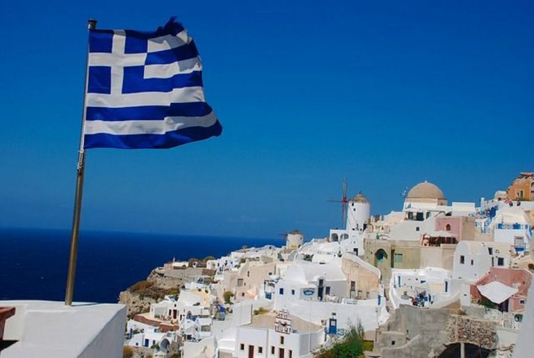 grecia-steag-santorini-sursa-pixabay-com-768x515_1_cb37c.jpg