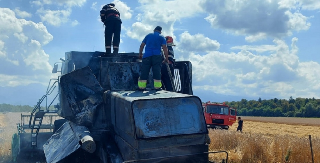 incendiu-combina-brasov_15be9.jpg
