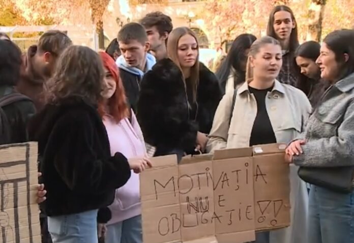 protest studenti universitatea brasov protest studenti universitatea brasov