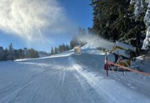 Lista pârtiilor deschise în Poiana Brașov zapada artificiala